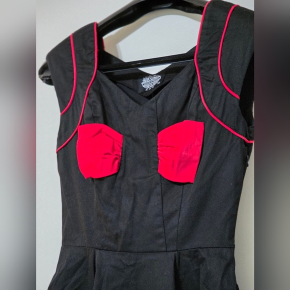 Hearts & Roses Black+Red Retro Inspired Pin Up Style Dress Bikercore Bow Size XS - Picture 7 of 14